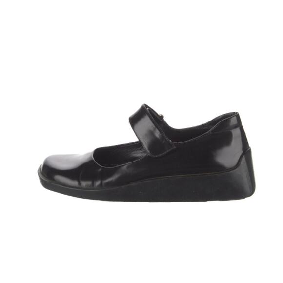Prada Leather Mary Jane Flats - Picture 1 of 5